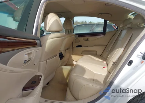 2016 Lexus Ls 460 z USA, uszkodzony, nr VIN JTHBL5EF6G5139166